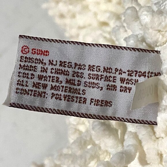 Gund Dolly Duck Plush 16" - Picture 6 of 6